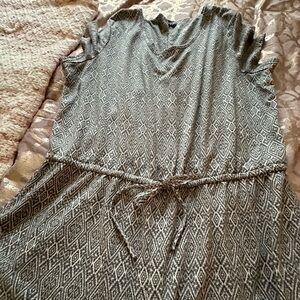 Cute and comfy knit jumpsuit. Never worn.